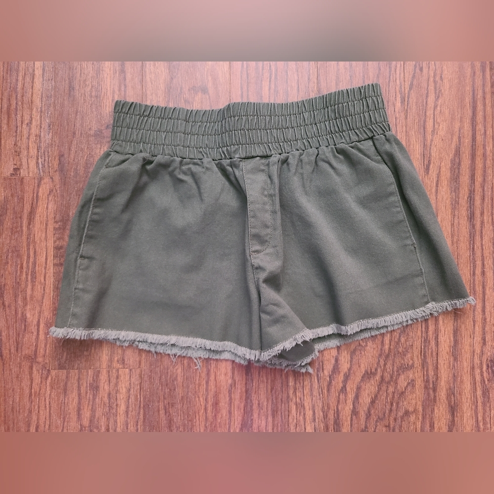 Olive Smocked Waist Shorts
